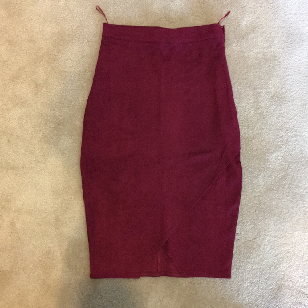 Miss guided midi skirt sz 8 eu (fits like a small)